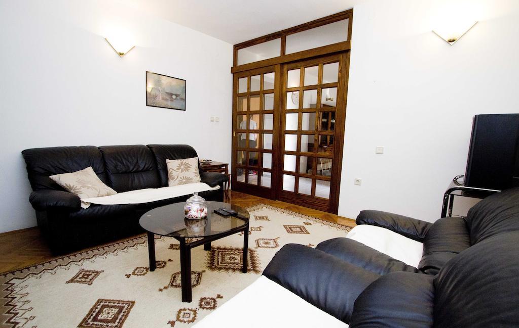 Apartment Pcelica Maja Podstrana Oda fotoğraf
